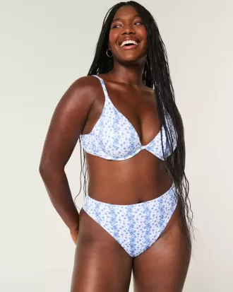 Curvy High-Leg High-Waist Ribbed Cheeky Bikinibroekje Curvy High-Leg High-Waist Ribbed Cheeky Bikinibroekje