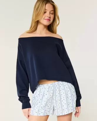 Gemakkelijke dubbele off-the-shoulder sweatshirt Gemakkelijke dubbele off-the-shoulder sweatshirt