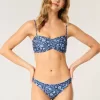 Omkeerbare laag uitgesneden Cheeky Bikinibroekje