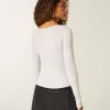 Top met lange mouwen en schuine hals Top met lange mouwen en schuine hals